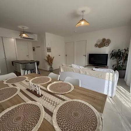 Apartament Cocoon Cosy 2 Chambres, Terrasse Et Clim Agde