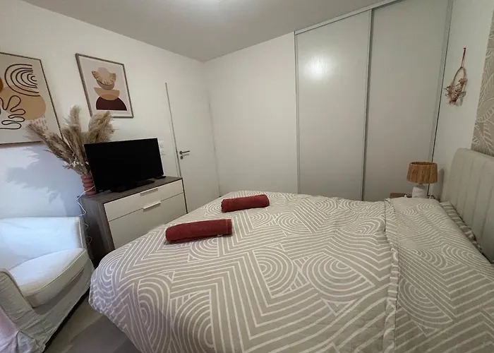 Cocoon Cosy 2 Chambres, Terrasse Et Clim